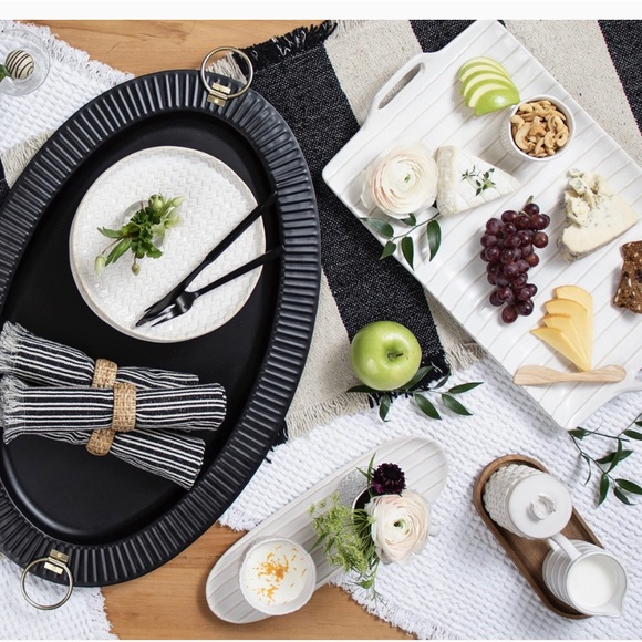 Mud Pie PONCHAA BLACK STRIPE TABLE RUNNER Brand New - Picture 7 of 8